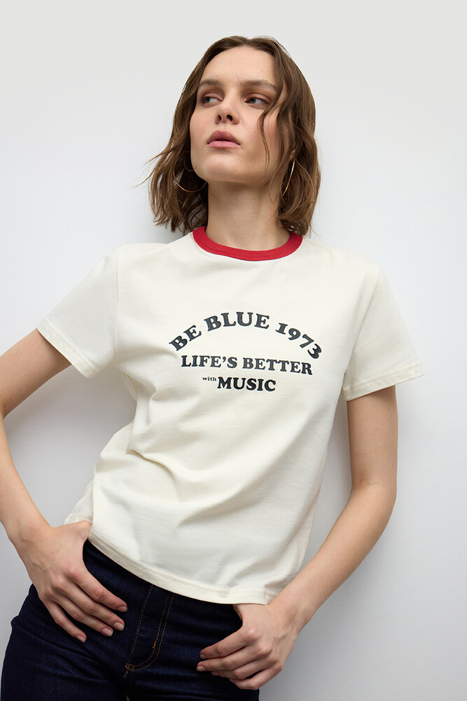 BETTER WITH MUSIC BASKILI T-SHIRT - Thumbnail